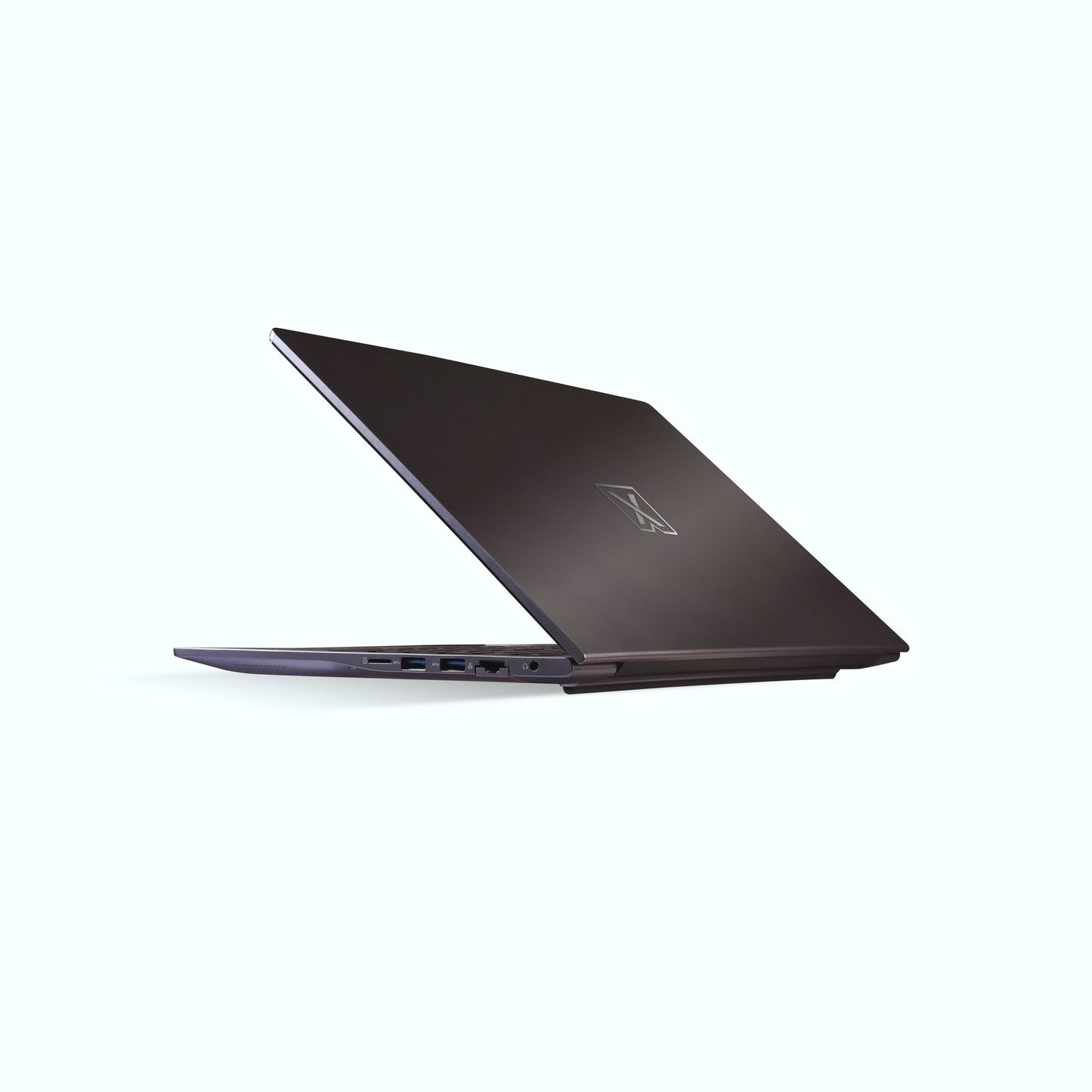COMPUTADORA PORTATIL LANIX XBOOK B15, AMD RYZEN 5 7430U, 16 GB RAM DDR4, 512 GB SSD, PANTALLA 15.6 PULGADAS, WIN 11 PRO. GARANTIA 1 AÑO CON FABRICANTE.