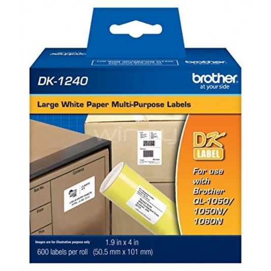 ETIQUETA BLANCA DE PAPEL BROTHER DK1240, 200 ETIQUETAS DE 50.5 MM DE ANCHO X 101 MM DE LARGO. IMPRESIÓN EN NEGRO. QL1110NWB.