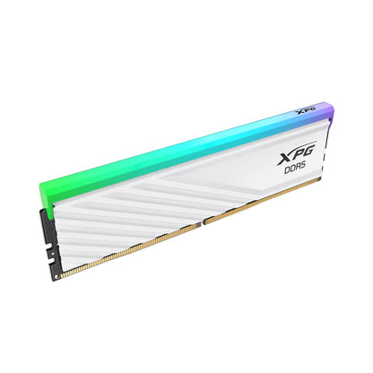MEMORIA RAM ADATA XPG LANCER BLADE RGB, DDR5 16GB UDIMM 6000MHZ, CON ILUMINACIÓN RGB. DISIPADOR BLANCO. AX5U6000C4816G-SLABRWH